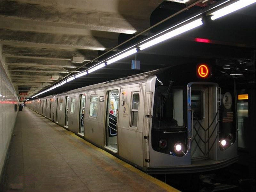 纽约地铁C线图片
